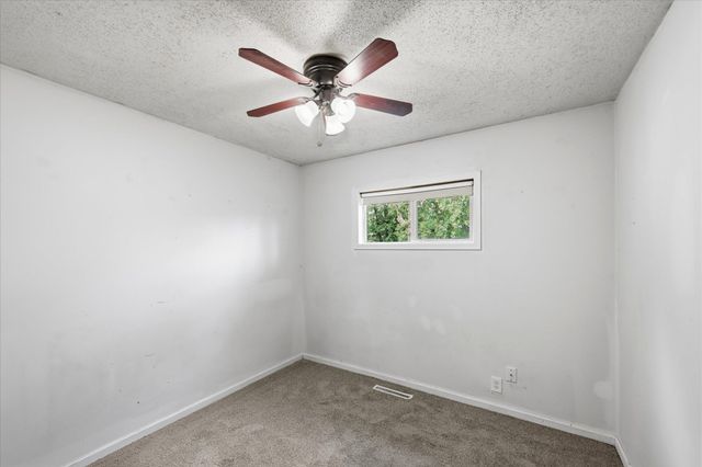10050 Magnolia Street NW, Coon Rapids, MN 55433