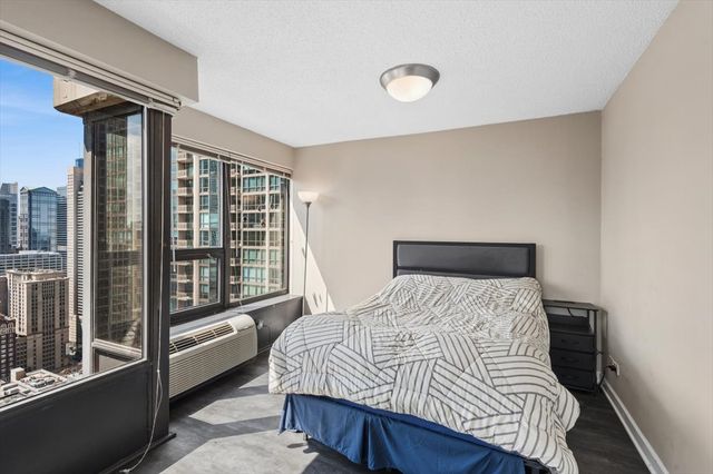 30 E Huron Street 3802, Chicago, IL 60611