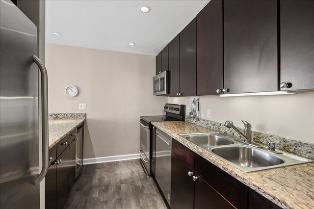 30 E Huron Street 3802, Chicago, IL 60611