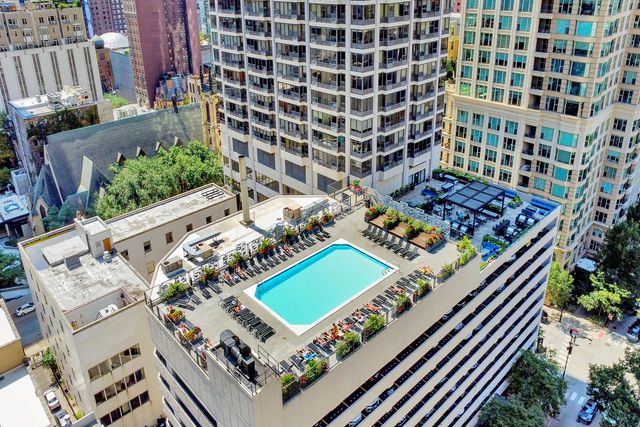 30 E Huron Street 3802, Chicago, IL 60611
