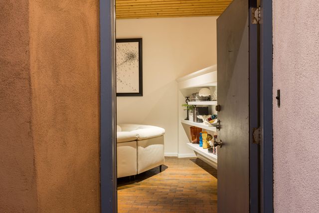 12 Pool Street NW, Albuquerque, NM 87120