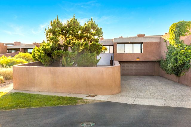 12 Pool Street NW, Albuquerque, NM 87120