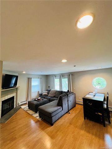36 Greenridge Avenue 209, White Plains, NY 10605