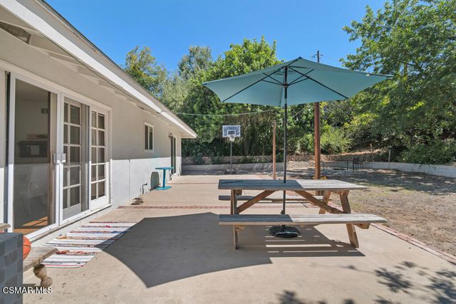 1060 Colby Circle, Thousand Oaks, CA 91362