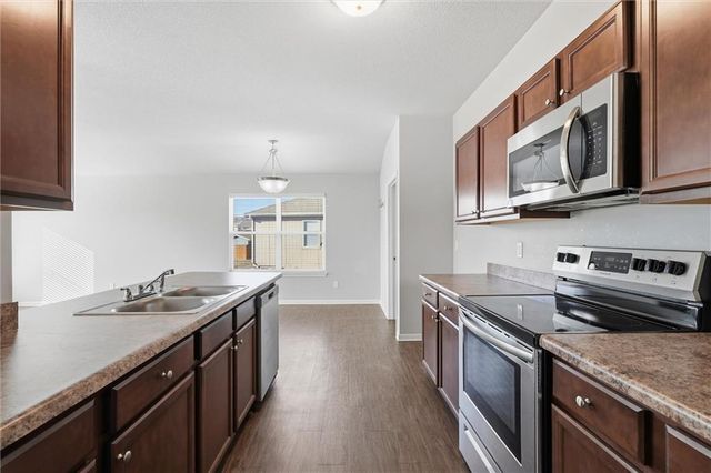 17174 S Pratt Street, Gardner, KS 66030