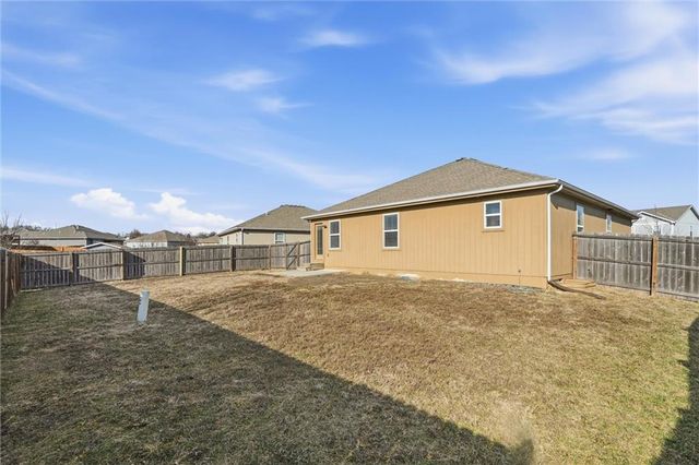 17174 S Pratt Street, Gardner, KS 66030