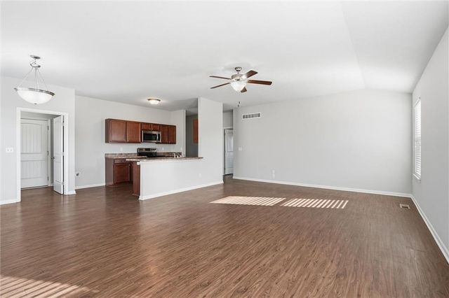 17174 S Pratt Street, Gardner, KS 66030