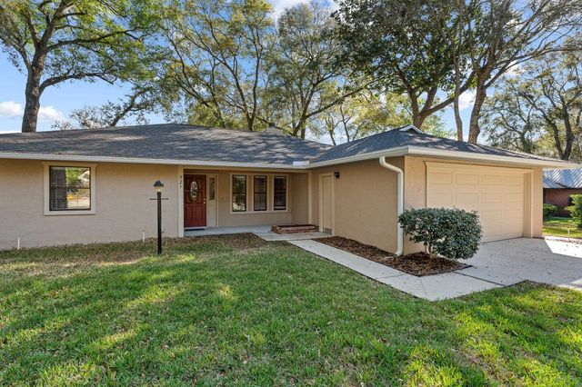 521 Jeffrey Dr, St Augustine, FL 32086