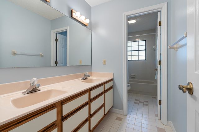 521 Jeffrey Dr, St Augustine, FL 32086