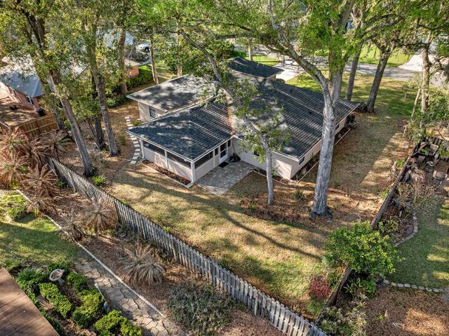 521 Jeffrey Dr, St Augustine, FL 32086