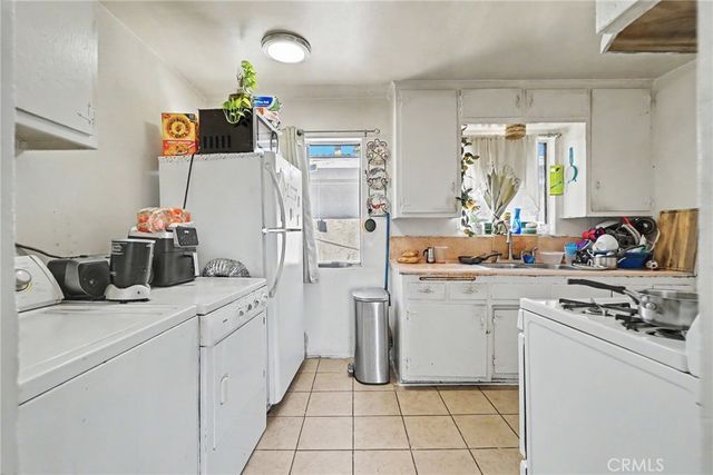 3249 E 4th Street, Los Angeles, CA 90063