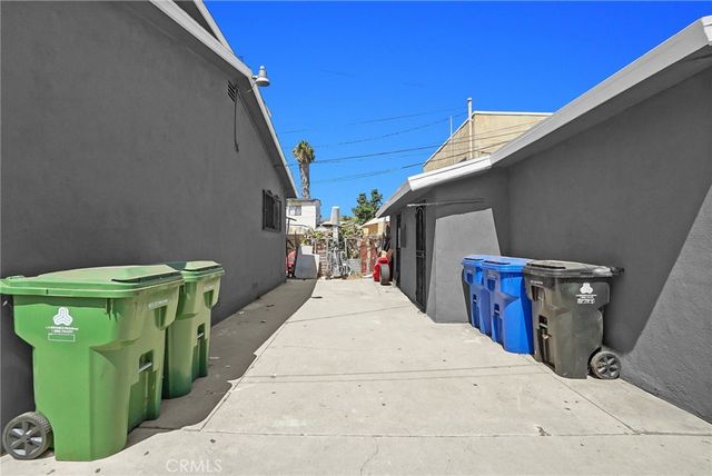 3249 E 4th Street, Los Angeles, CA 90063