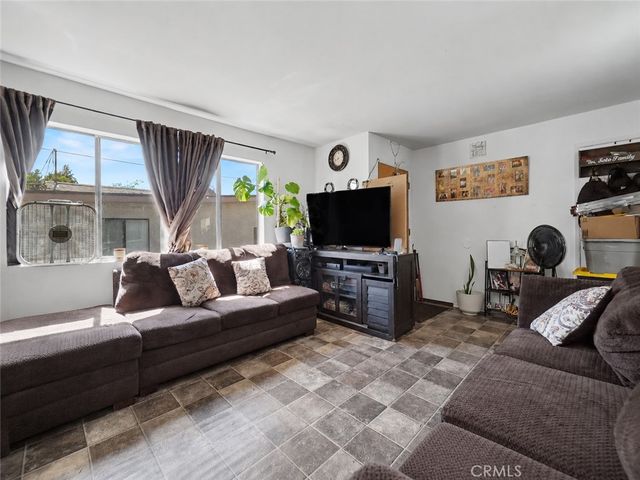 3249 E 4th Street, Los Angeles, CA 90063
