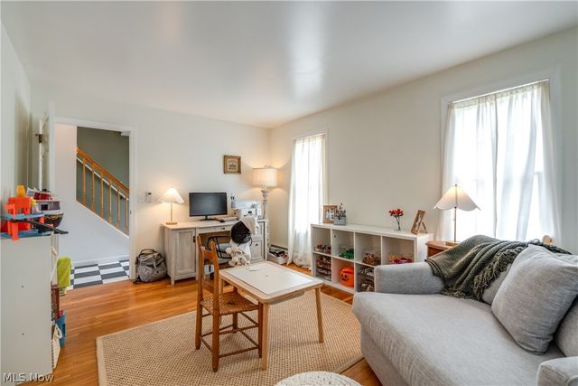 7156 Holzhauer Road, Sagamore Hills, OH 44067
