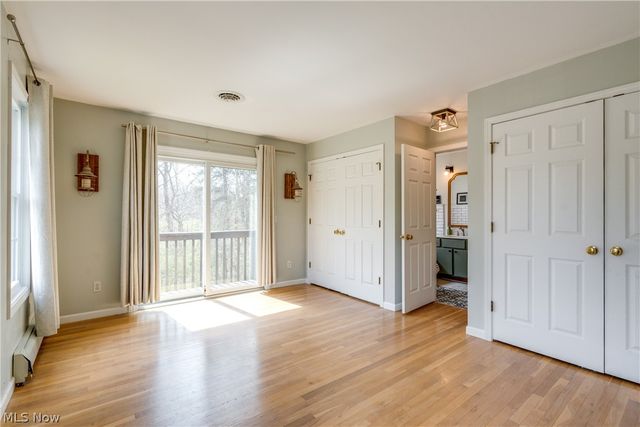 7156 Holzhauer Road, Sagamore Hills, OH 44067