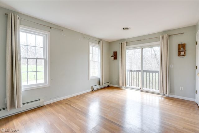 7156 Holzhauer Road, Sagamore Hills, OH 44067