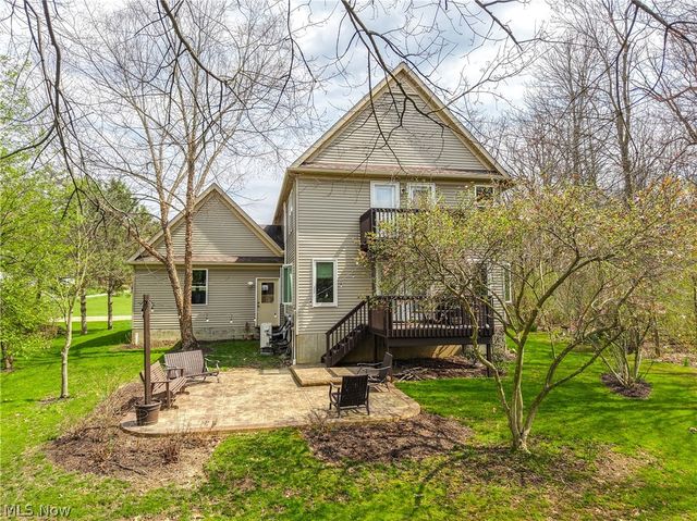 7156 Holzhauer Road, Sagamore Hills, OH 44067