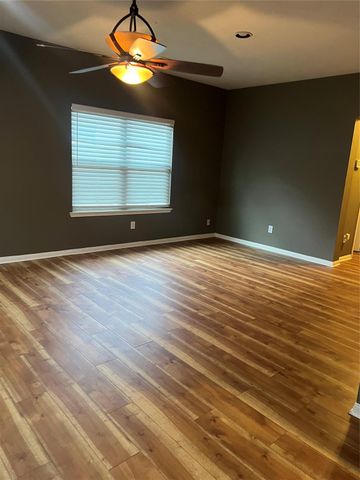 1147 Eden Park Lane, Houston, TX 77018