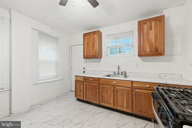 2313 CARTER ST, Wilmington, DE 19802