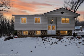 2347 Houser Road, Holly Township, MI 48442