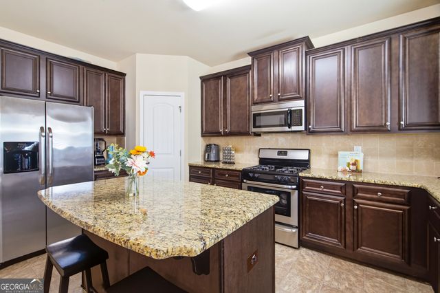 2410 Planters Mill Way, Conyers, GA 30012