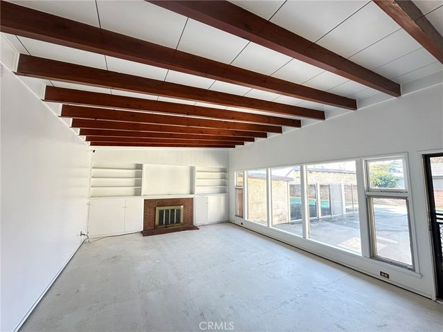 9519 La Reina, Downey, CA 90240