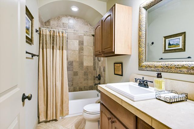 117 W View DR, Georgetown, TX 78628