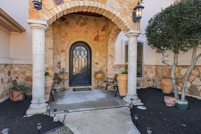 117 W View DR, Georgetown, TX 78628