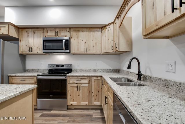 243 Lakeshore Lane, Decatur, TN 37322