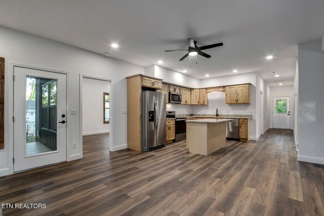 243 Lakeshore Lane, Decatur, TN 37322