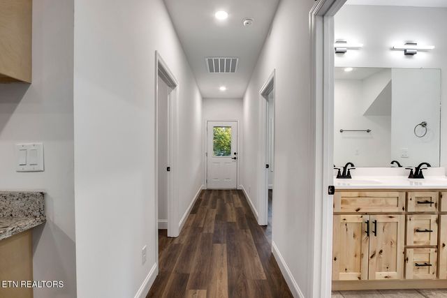 243 Lakeshore Lane, Decatur, TN 37322