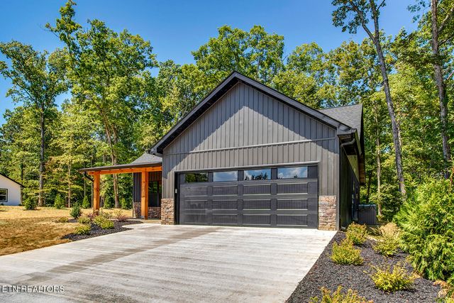 243 Lakeshore Lane, Decatur, TN 37322