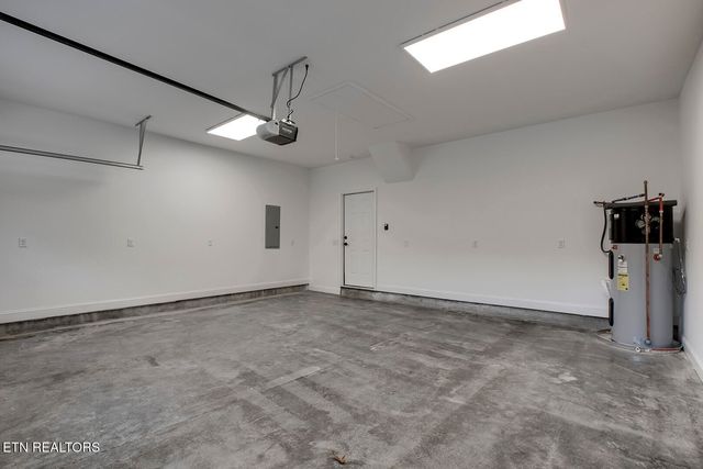 243 Lakeshore Lane, Decatur, TN 37322