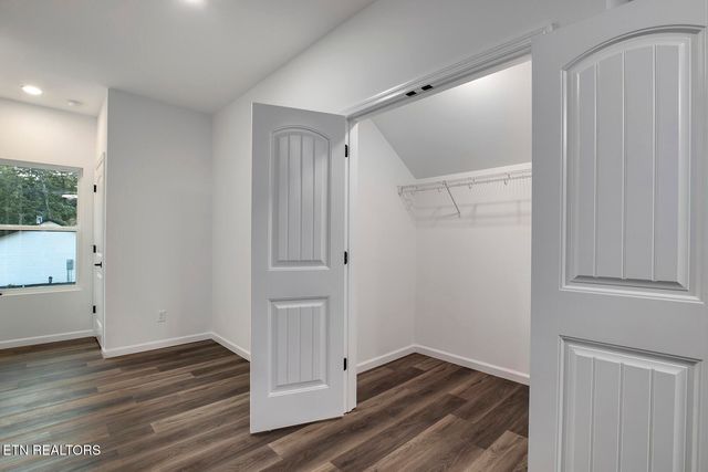 243 Lakeshore Lane, Decatur, TN 37322