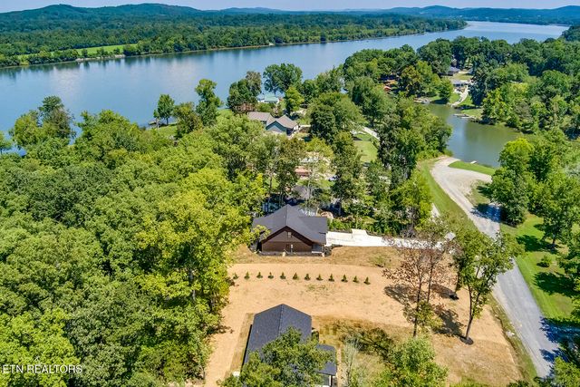 243 Lakeshore Lane, Decatur, TN 37322