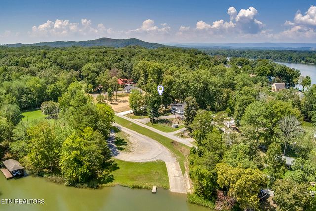 243 Lakeshore Lane, Decatur, TN 37322