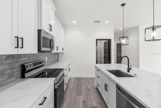 3932 SW SW 133RD LOOP, Ocala, FL 34473