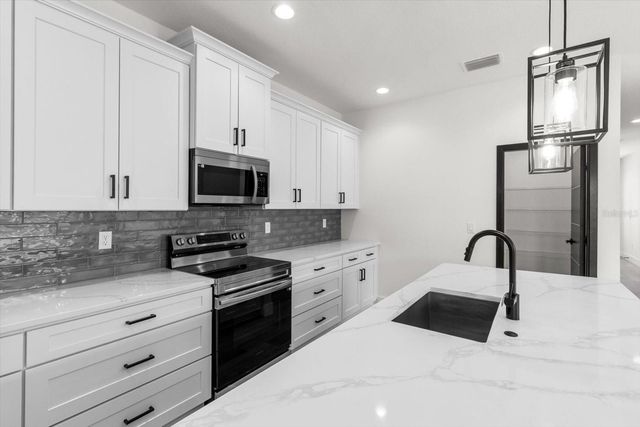 3932 SW SW 133RD LOOP, Ocala, FL 34473