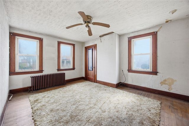 810 Jackman Ave, Avalon, PA 15202