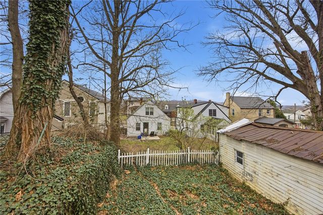 810 Jackman Ave, Avalon, PA 15202