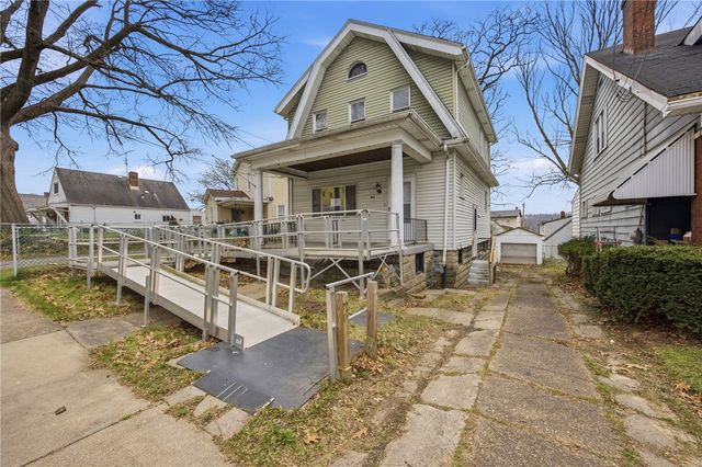 810 Jackman Ave, Avalon, PA 15202