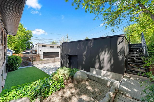 1025 E HERBERT AVE, Salt Lake City, UT 84105