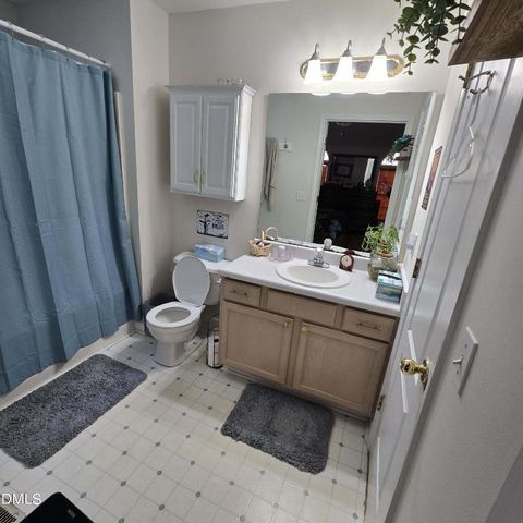 122 Buckskin Drive, Louisburg, NC 27549