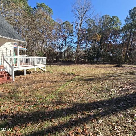 122 Buckskin Drive, Louisburg, NC 27549