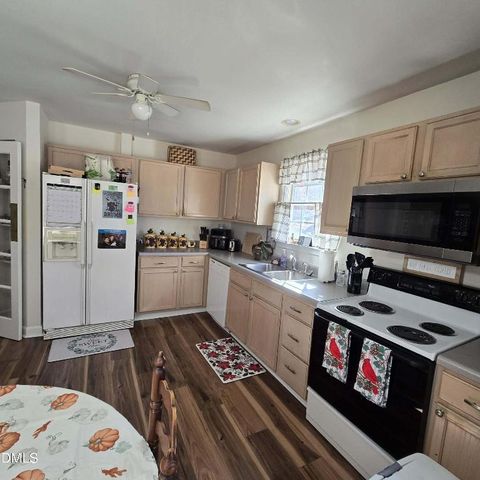 122 Buckskin Drive, Louisburg, NC 27549