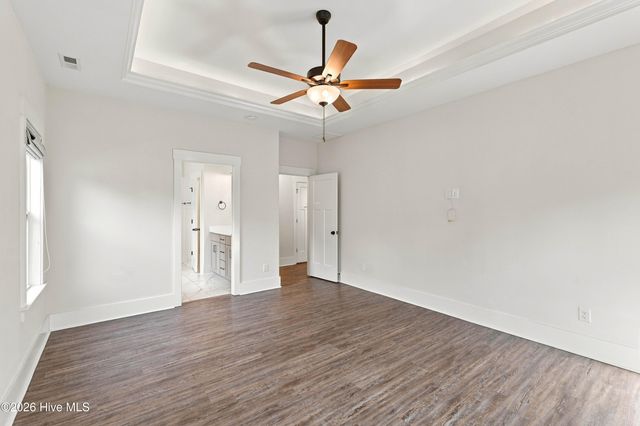 11 Lemongrass Court, Hampstead, NC 28443