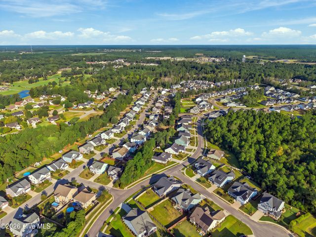 11 Lemongrass Court, Hampstead, NC 28443