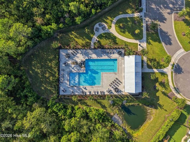 11 Lemongrass Court, Hampstead, NC 28443