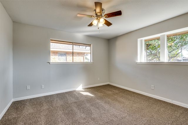 2261 Woodcreek, Carrollton, TX 75006