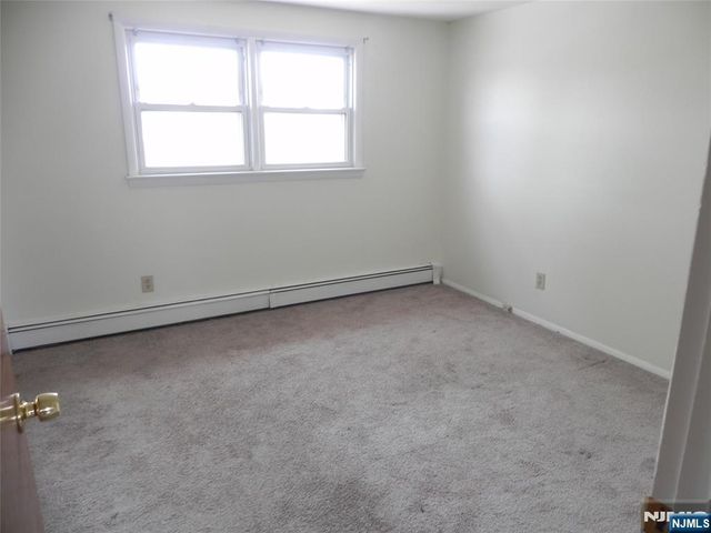 2 Tuve Lane 2, South Hackensack, NJ 07606